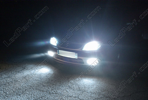 Citroen Saxo Xenon effect headlights LED