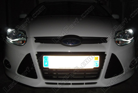 xenon white sidelight bulbs LED for Ford Focus MK3