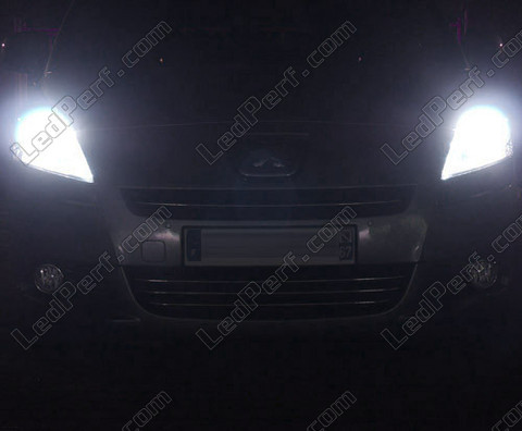 Low-beam headlights LED for Peugeot 5008