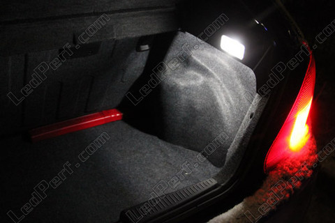 Trunk LED for Rover 25