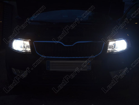 Low-beam headlights LED for Skoda Octavia 3
