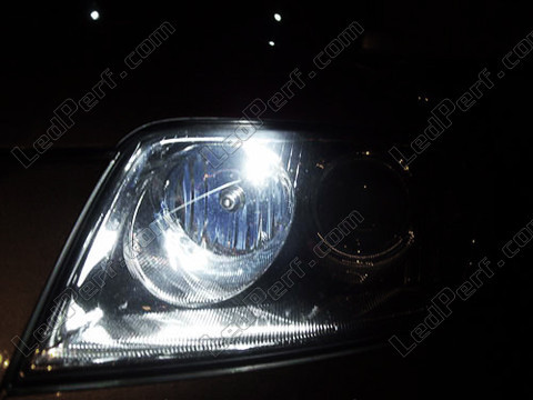 xenon white sidelight bulbs LED for Volkswagen Passat B5