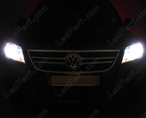 Main-beam headlights LED for Volkswagen Tiguan