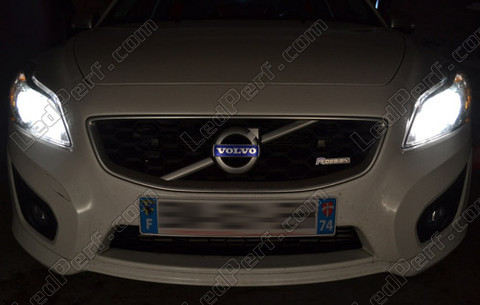 Volvo C30 Main-beam headlights Xenon effect LED bulb