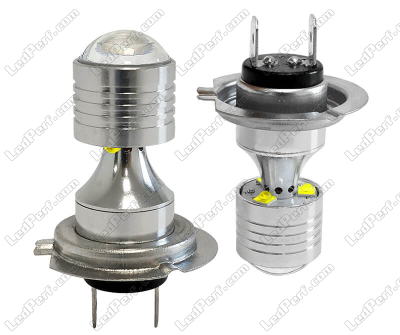 https://www.ledperf.eu/images/ledperf.com/high-power-led-bulbs-and-led-conversion-kits/h7-led-bulbs-and-h7-led-conversion-kits/leds/clever-h7-led-bulb-for-fog-lights-_12574.jpg
