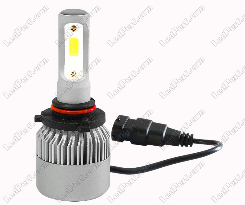 https://www.ledperf.eu/images/ledperf.com/high-power-led-bulbs-and-led-conversion-kits/hb4-led-bulbs-and-hb4-led-conversion-kits/leds-kits/motorcycle-all-in-one-hb4-led-bulb-_52013.jpg