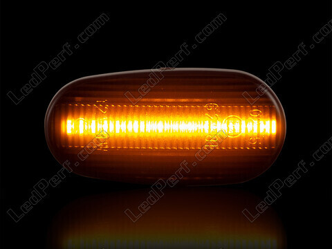Maximum lighting of the dynamic LED side indicators for Alfa Romeo Mito