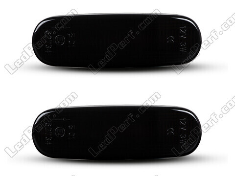 Front view of the dynamic LED side indicators for Fiat Doblo II - Smoked Black Color