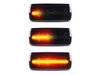 Lighting of the black dynamic LED side indicators for Jeep Grand Cherokee III (wk)