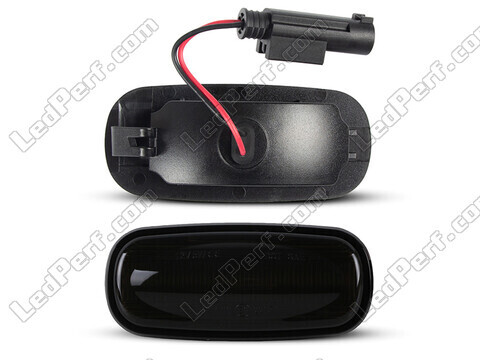Connector of the smoked black dynamic LED side indicators for Land Rover Defender