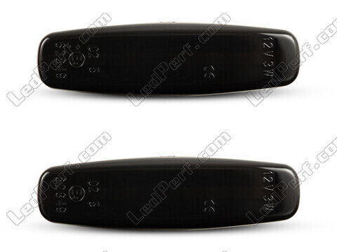 Front view of the dynamic LED side indicators for Nissan Murano II - Smoked Black Color