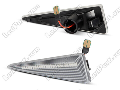 Side view of the sequential LED turn signals for Renault Scenic 2 - Transparent Version