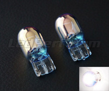 Pack of 2 Platinum (Chrome) sidelight bulbs - White - W21W base (single filament)