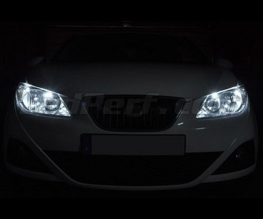 Premium LED Kennzeichenbeleuchtung für Seat Ibiza V ST 6J8 Xenon Weiss