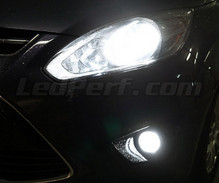 Xenon Effect bulbs pack for Ford C-MAX MK2 headlights